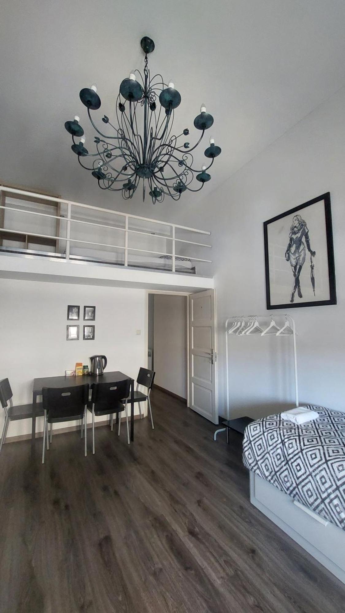 Eleven Apartments Budapest Værelse billede